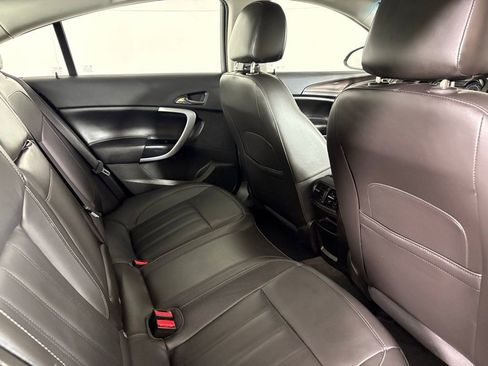 Used 2017 Buick Regal Sport Touring image 17