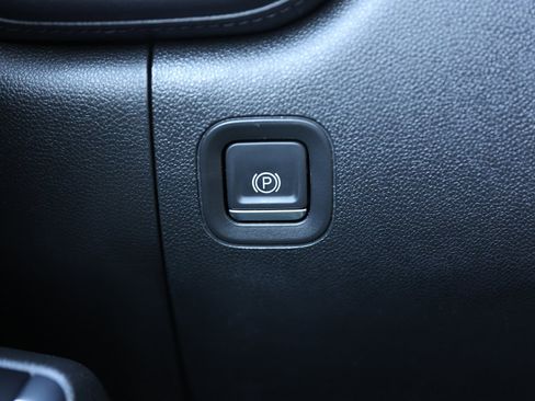 Used 2019 Chevrolet Silverado 1500 RST w/ All-Star Edition image 42