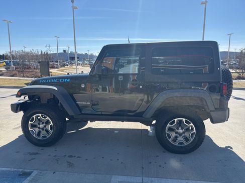 Used 2013 Jeep Wrangler Rubicon w/ PWR Convenience Group image 4