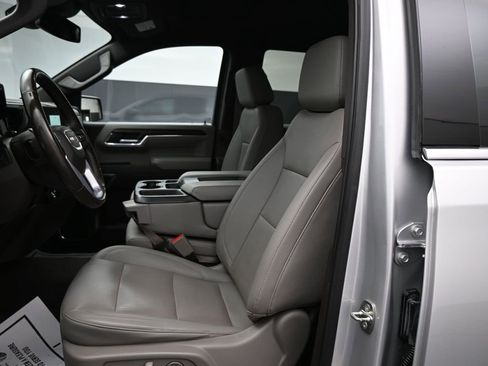 Used 2022 GMC Sierra 1500 SLT image 10