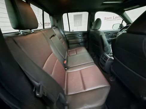 Used 2022 Honda Ridgeline Black Edition image 28