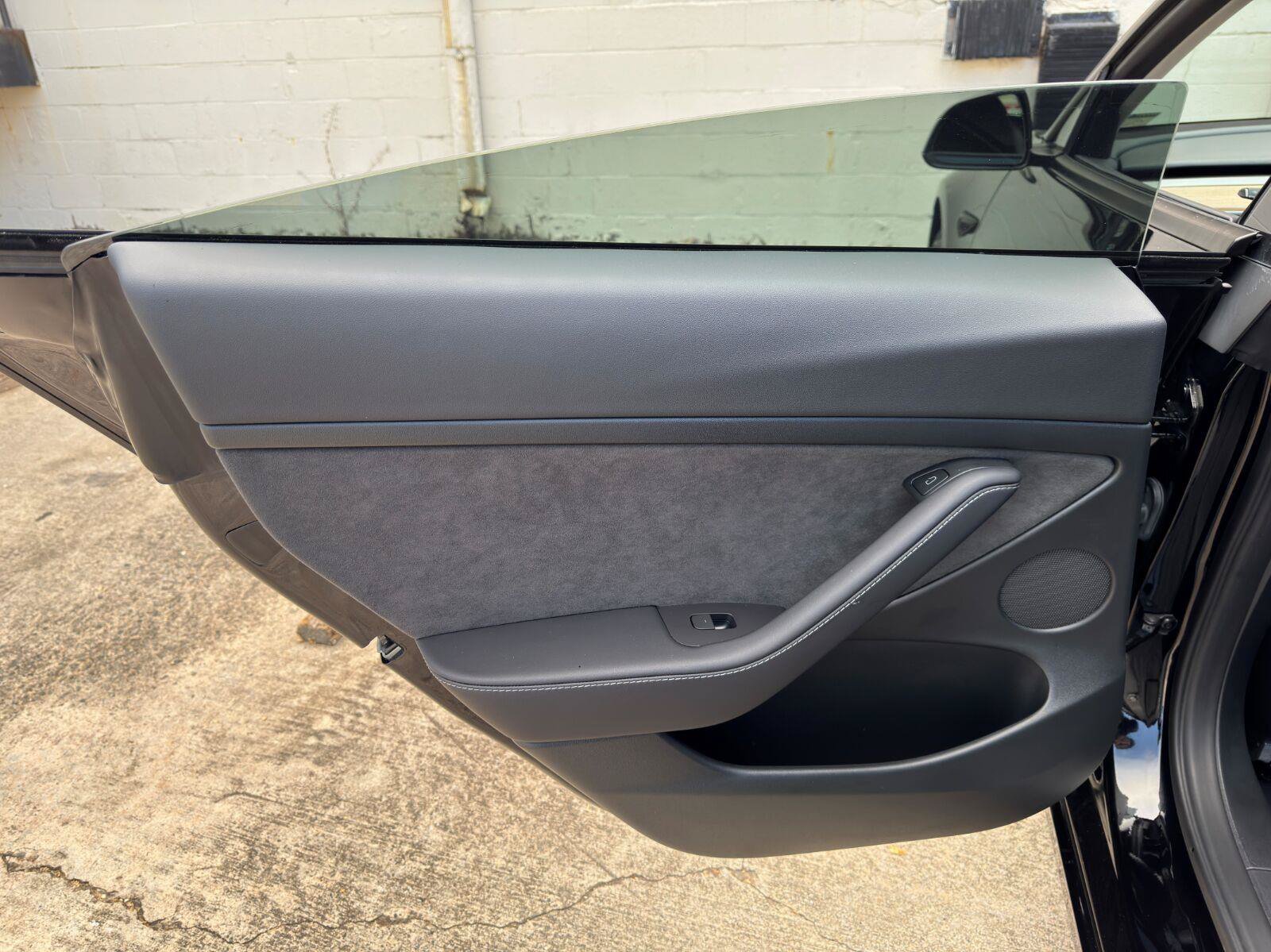 Used 2023 Tesla Model 3 Standard Range RWD image 42