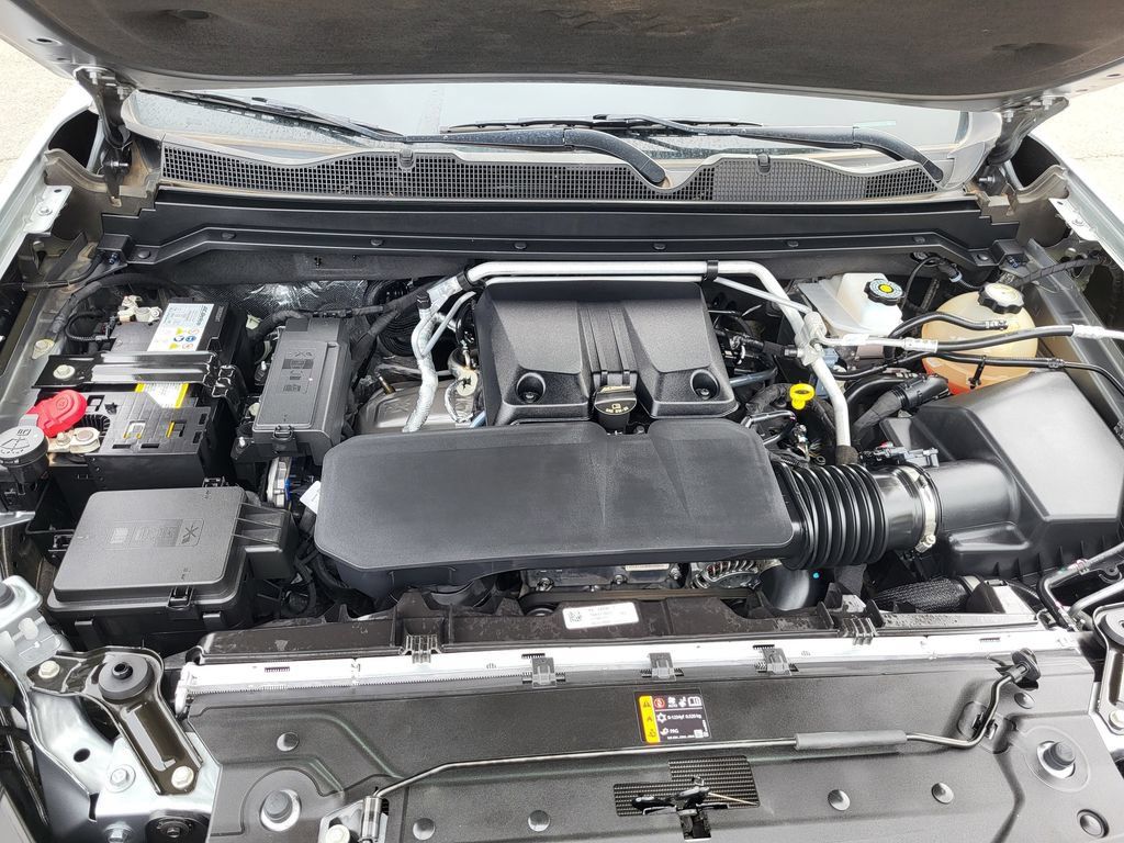 Used 2024 GMC Canyon AT4X AWD/4WD image 22