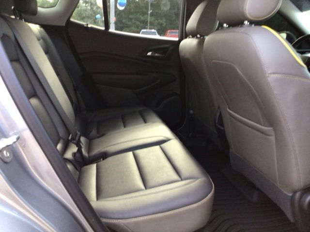 Used 2024 Chevrolet Trax ACTIV w/ Driver Confidence Package FWD image 14