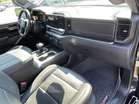 Used 2024 Chevrolet Silverado 1500 LTZ w/ LTZ Premium Package image 32