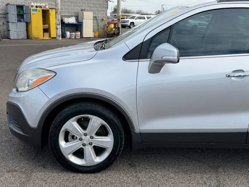 Used 2015 Buick Encore FWD image 10