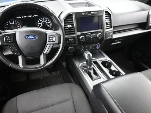 Used 2019 Ford F150 XLT w/ Equipment Group 302A Luxury AWD/4WD image 11