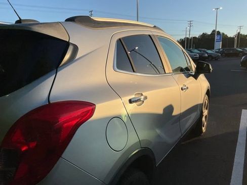 Used 2015 Buick Encore AWD image 4