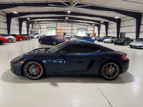 Used 2017 Porsche 718 Cayman S RWD image 57