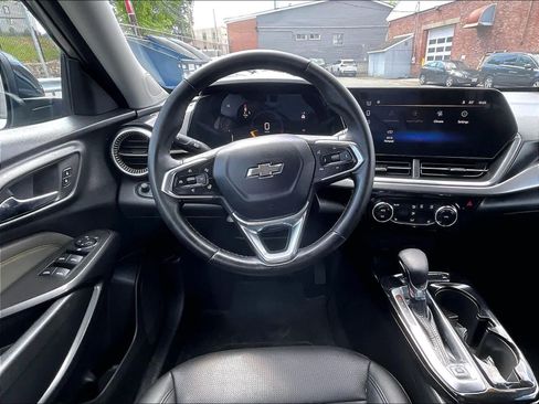 Used 2024 Chevrolet Trax ACTIV w/ Driver Confidence Package FWD image 17