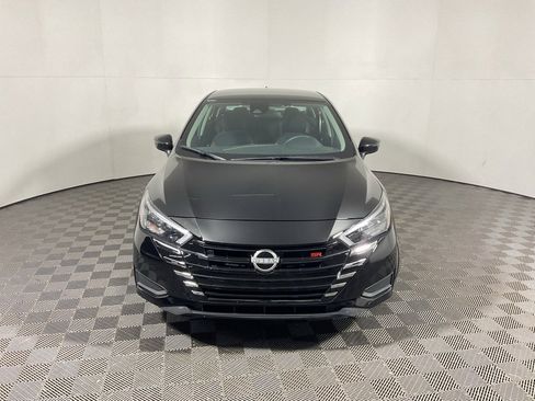 Used 2025 Nissan Versa SR image 4