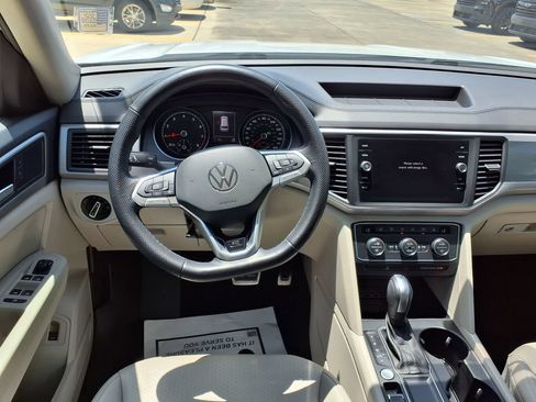 Used 2021 Volkswagen Atlas SE FWD image 14