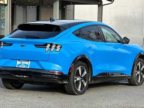 Used 2023 Ford Mustang Mach-E Premium image 3