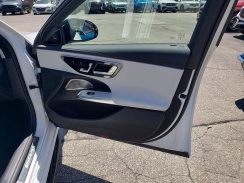 Used 2026 Mercedes-Benz E 53 AMG e 4MATIC Sedan image 20