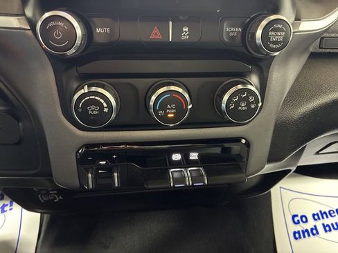 Used 2024 RAM 2500 Big Horn image 18