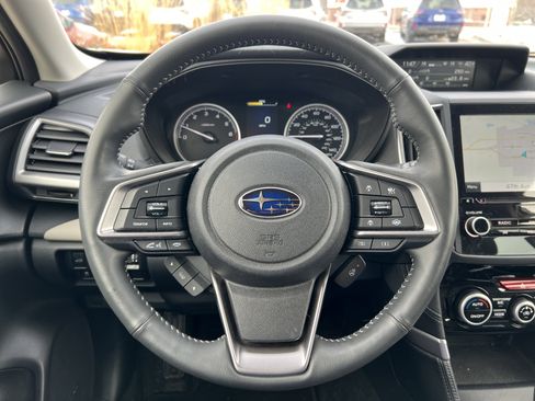 Used 2023 Subaru Forester Limited image 27