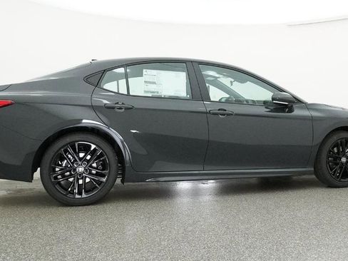 New 2026 Toyota Camry SE FWD image 29