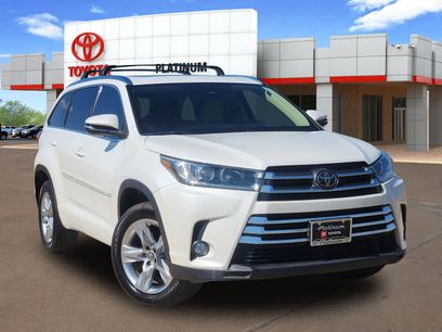 Used 2017 Toyota Highlander Limited
