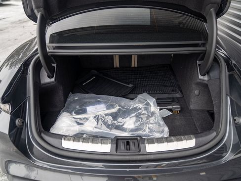 Certified 2023 Porsche Taycan GTS image 24