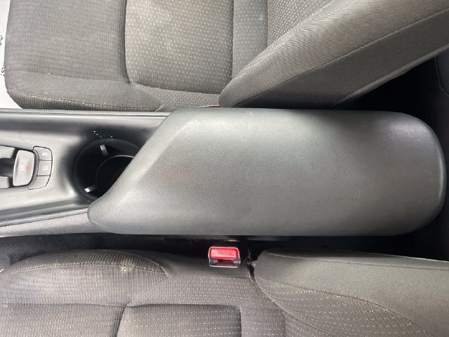 Used 2018 Toyota C-HR XLE FWD image 27