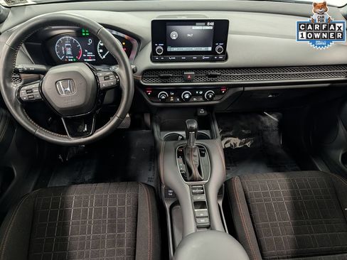 Used 2025 Honda HR-V Sport image 26