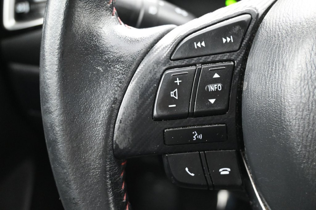 Used 2016 MAZDA MAZDA3 i Grand Touring FWD image 16