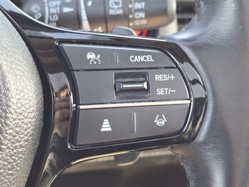 Used 2023 Honda Pilot Touring image 29