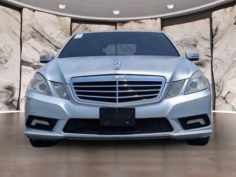 Used 2011 Mercedes-Benz E 350 4MATIC Sedan image 20