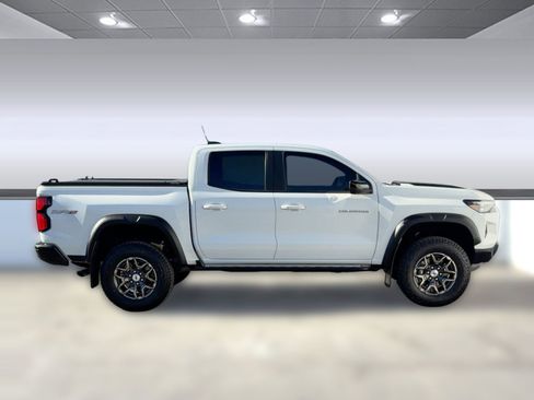 Used 2024 Chevrolet Colorado ZR2 w/ Technology Package image 6