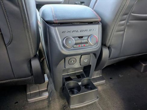 New 2026 Ford Explorer ST-Line w/ ST-Line Street Pack image 17