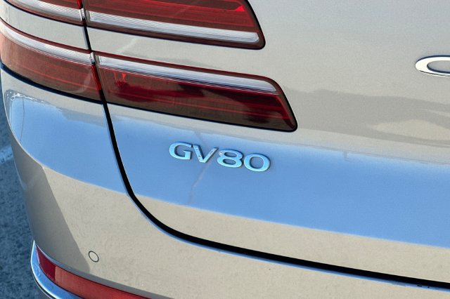 Used 2024 Genesis GV80 2.5T AWD/4WD image 33