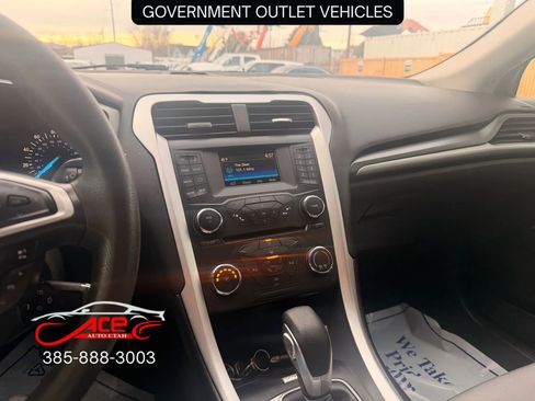 Used 2016 Ford Fusion S image 13