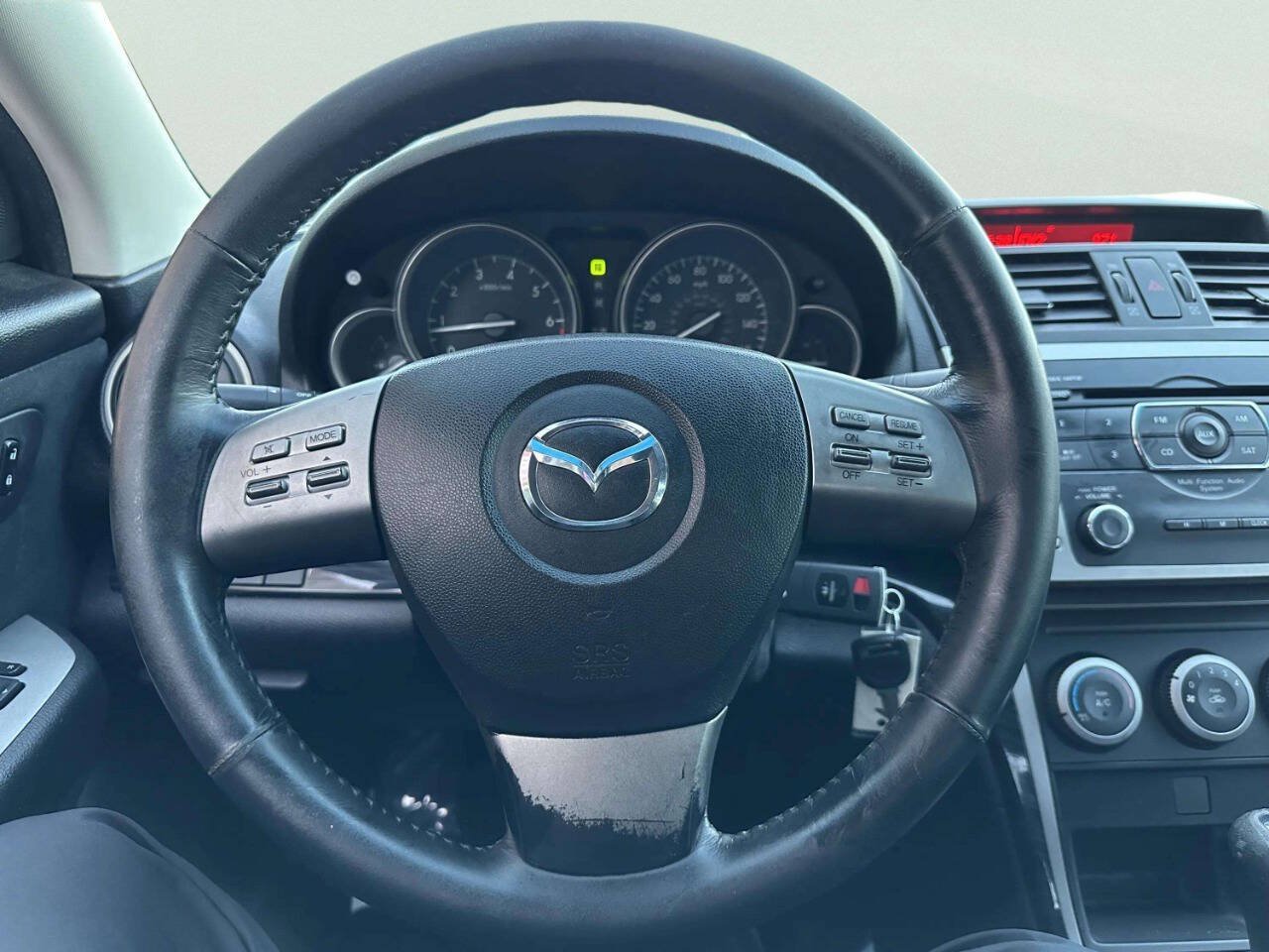 Used 2010 MAZDA MAZDA6 i Touring FWD image 14