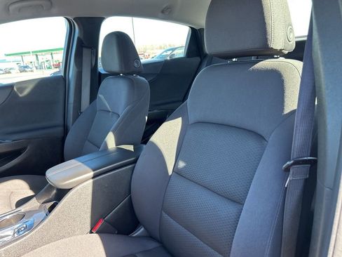 Used 2025 Chevrolet Malibu LT image 11