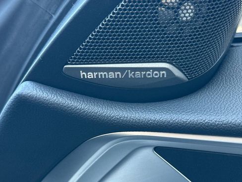 Used 2023 BMW M4 xDrive Competition w/ M Carbon Exterior Package AWD/4WD image 36