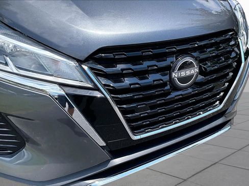 Used 2023 Nissan Kicks S FWD image 29
