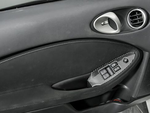 Used 2018 Nissan 370Z Coupe image 15