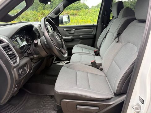 Used 2023 RAM 1500 Big Horn AWD/4WD image 5