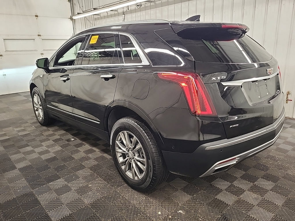 Used 2024 Cadillac XT5 Premium Luxury w/ Technology Package AWD/4WD image 4