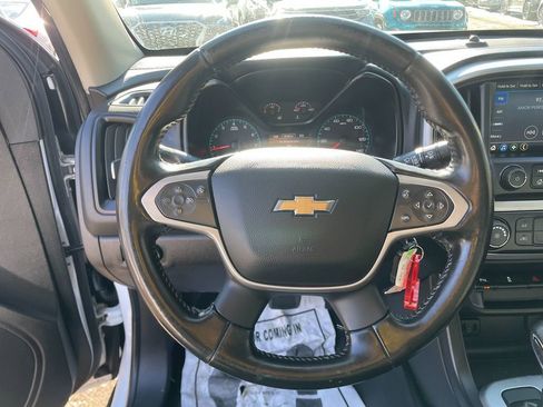 Used 2022 Chevrolet Colorado LT w/ Fleet Safety Package image 15
