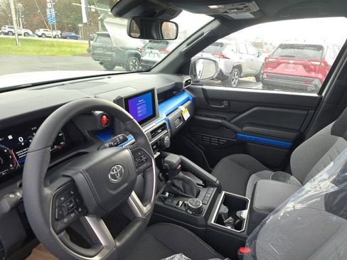 New 2025 Toyota 4Runner TRD Off-Road image 9