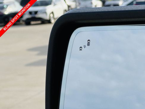 Used 2021 Ford F150 Lariat image 16