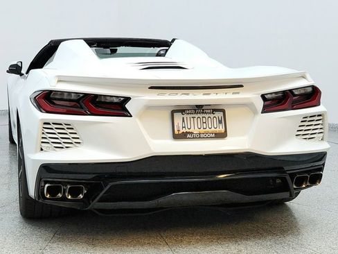 Used 2022 Chevrolet Corvette Stingray Preferred Conv w/ Chrome Exterior Badge Package image 4