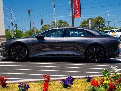 Used 2024 Lucid Air Pure RWD image 22