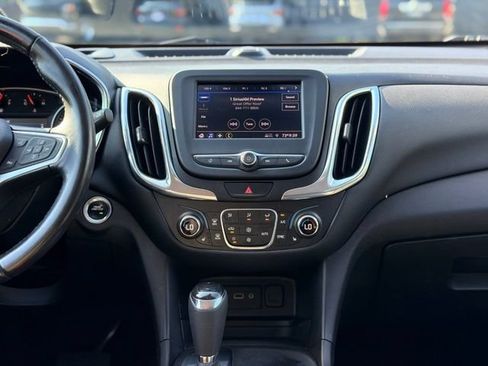 Used 2020 Chevrolet Equinox LT w/ Driver Convenience Package FWD image 23