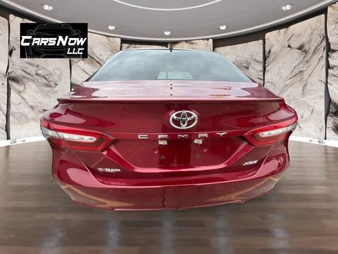 Used 2018 Toyota Camry XSE w/ Driver Assist Package image 4