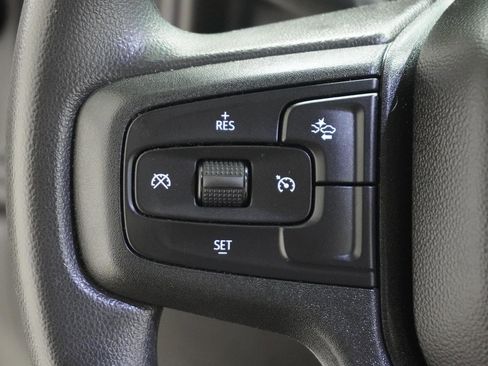 Used 2024 Chevrolet Silverado 1500 Custom image 17