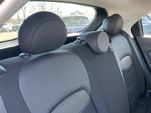 New 2023 FIAT 500X Pop w/ Comfort Group image 32