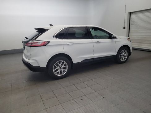 Used 2024 Ford Edge SEL image 10
