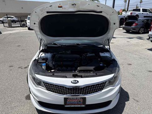 Used 2016 Kia Optima EX w/ Premium Package FWD image 33